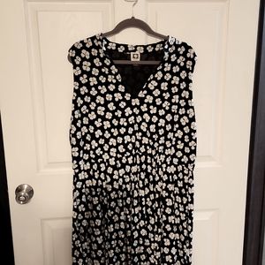 Black with flower print Anne Klein dress 2X